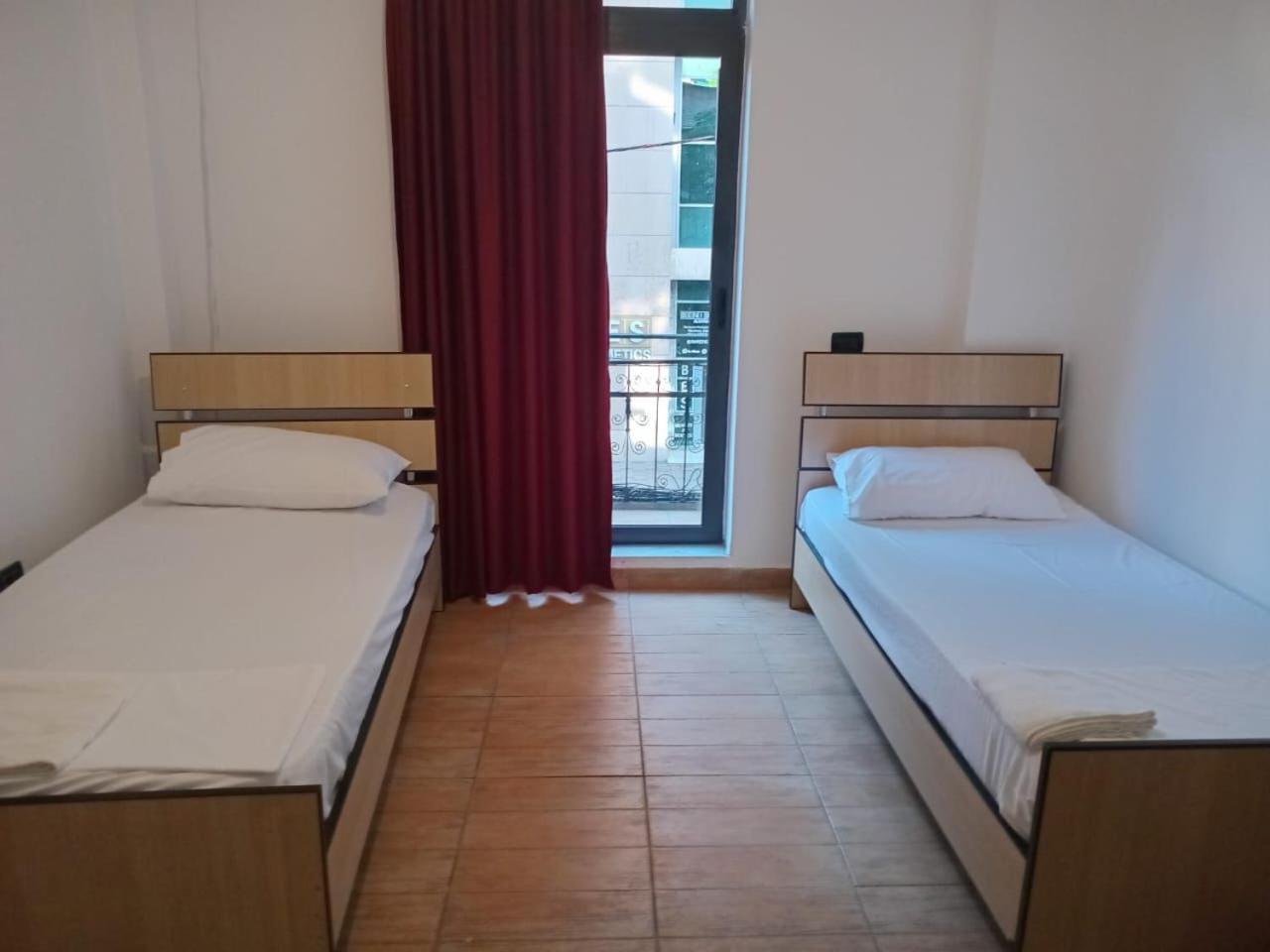 1 Minute From City Center - Double Size Bed